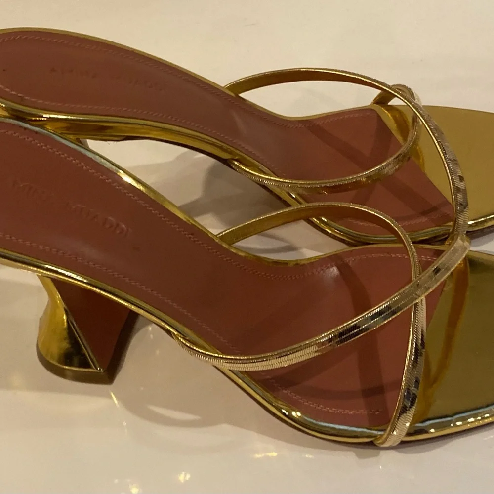 Amina Muaddi
Henson 70 metallic leather mules - Picture 2 of 10